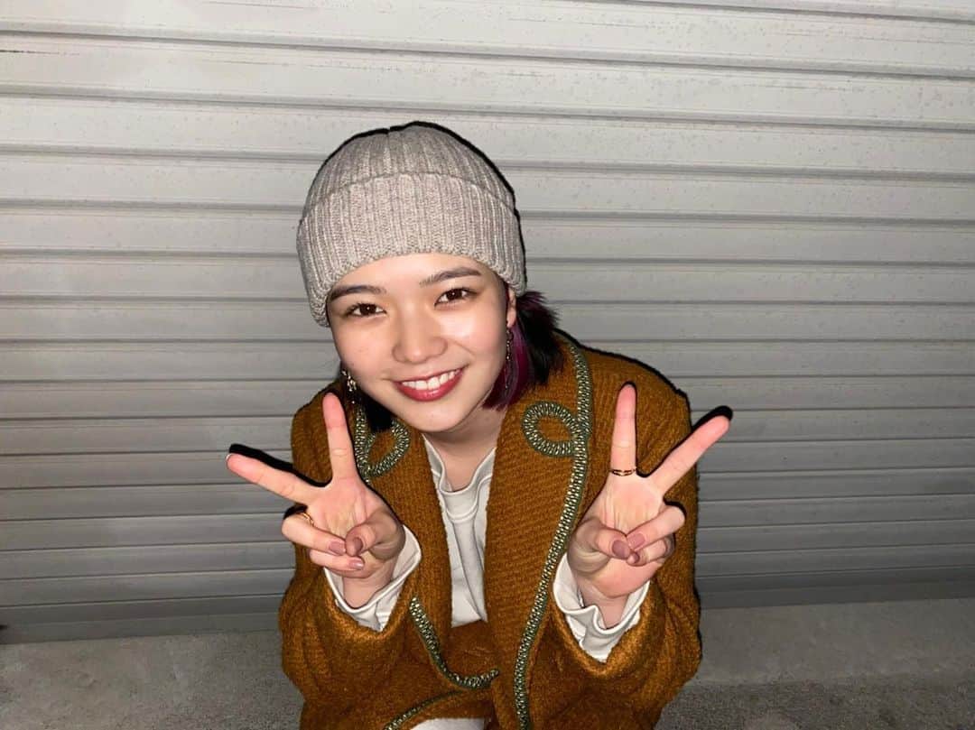 湯川玲菜のインスタグラム：「2020年、 自分の中でも色んなことがあり、一人で抱えていた時期もあったのですが、今年の終わりに人の暖かさに触れ、素敵な締めくくりになりました。 やっぱり人は人に助けられるんだな。 だから私もそんな、暖かい人になる！ 2021年も良いスタートがきれそうです！ まだまだこれからも素敵な出会いが待っていると思うので、沢山の方に出会い、色んなものに触れてたくさん吸収していきたいです！ そしてもっともっと成長していきたいと思います！ 応援してくださった皆様、本当にありがとうございました🙇‍♂️ 素敵な方々に囲まれて私は幸せ者です！ 来年も何卒宜しくお願い致します🙇‍♂️」