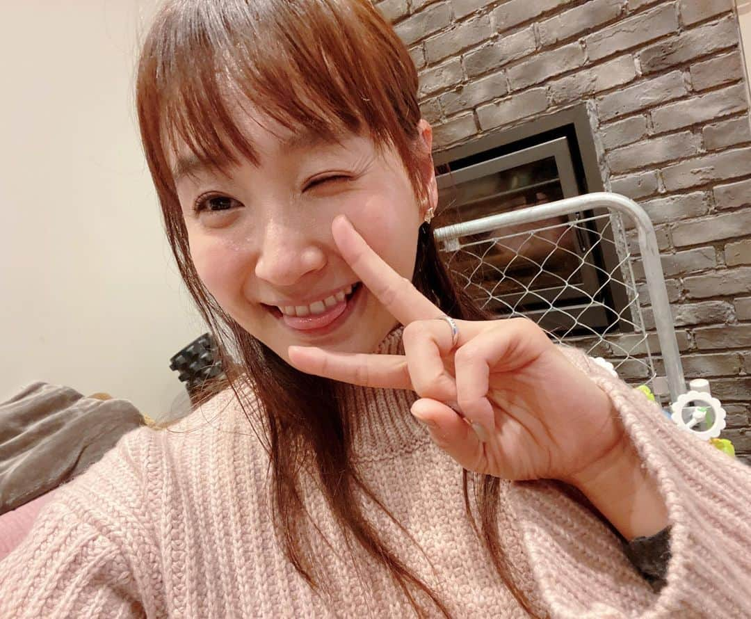 藤本美貴さんのインスタグラム写真 - (藤本美貴Instagram)「２０２０年も ありがとうございました♡  ２３時５０分くらいからYouTubeで生配信できたらな♡と思ってます☺︎」12月31日 20時00分 - mikittyfujimoto