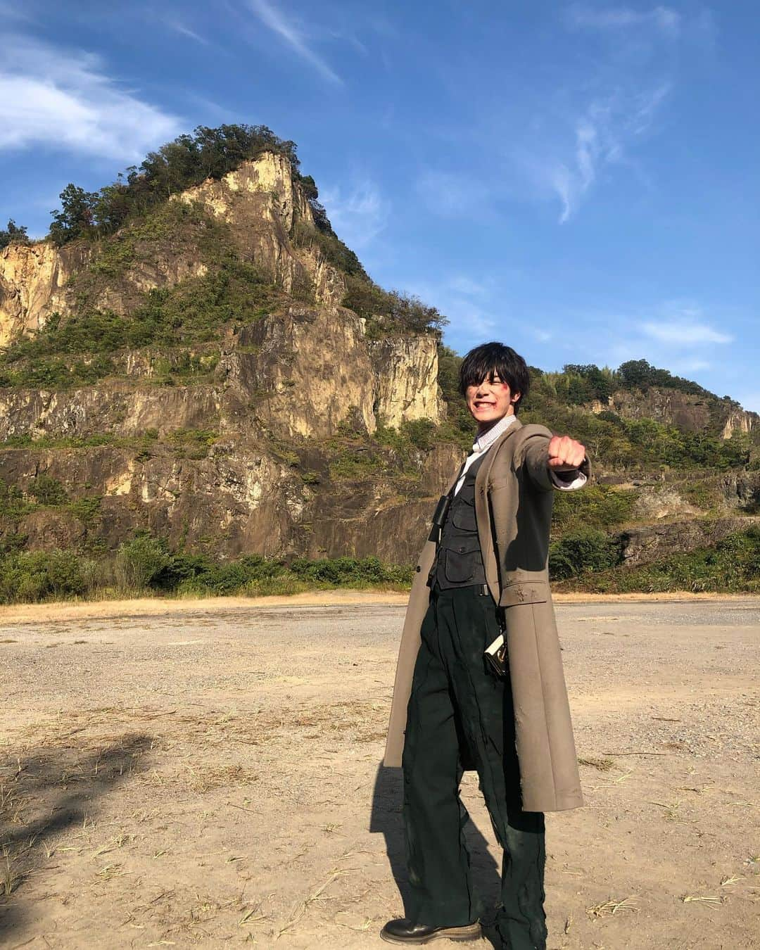 内藤秀一郎さんのインスタグラム写真 - (内藤秀一郎Instagram)「2020年ありがとうございました。  来年も頑張るから見ててねっ 皆様良いお年を！  Thank you for 2020.  I'll do my best next year so please watch Have a nice year, everyone!」12月31日 20時31分 - syuichiro_naito