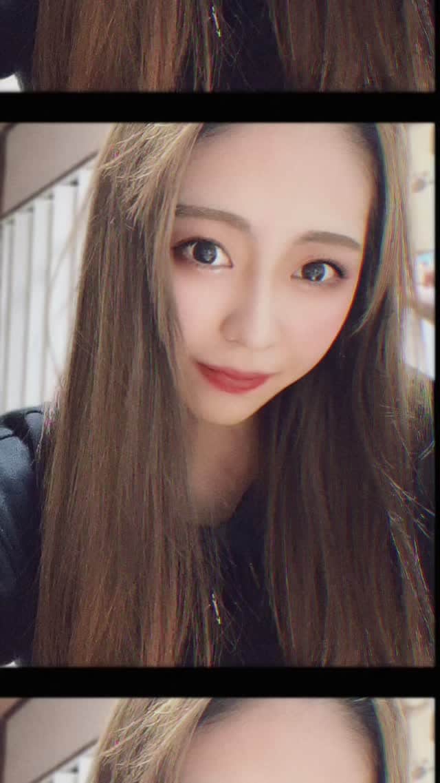 YUKINOのインスタグラム：「今年も1年ありがとうございました🐭  多くは語らず、女前やけど少しわがままになってしたい事をする年に来年はしたいですねえ🐮  私と仲良くしてくれた方皆さんありがとう😚  仕事もイチナナも恋？も充実させたいです！！！✊🏻♥️  来年もよろしくお願いします🥰」