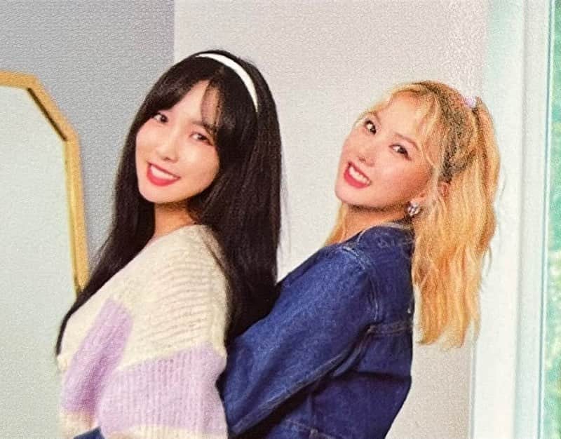 ウナさんのインスタグラム写真 - (ウナInstagram)「201231 • [SCAN] EUNHA for GFRIEND 2021 Season’s Greetings // credits: MercedesTGBPI_M🤍」12月31日 20時50分 - jung.eunha