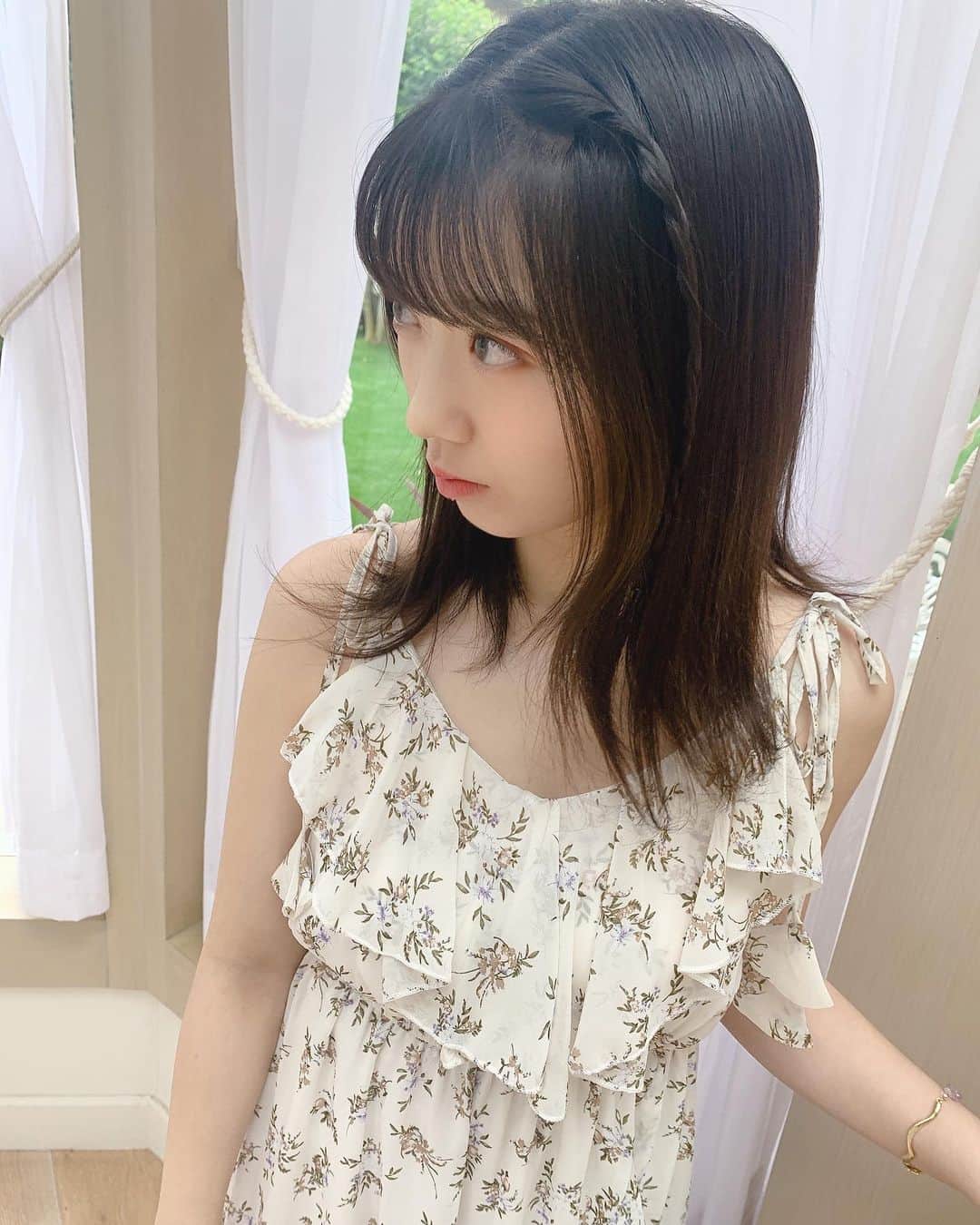 山岸理子のインスタグラム：「* 2020年ばいばい！👋 🐁▷▶︎▷▶︎🐄  良いお年を…！！！  #tsubaki_factory #山岸理子 #大晦日 #2020 #今年も #ありがとうございました #コンサートも #楽しかったよ〜」
