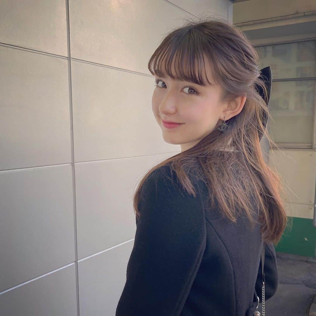 バウエルジゼル愛華のインスタグラム：「今年一年ありがとうございました 感謝です✨  皆さんにとって良い年が迎えられますように🙏🏻 #2020 #thankyou」