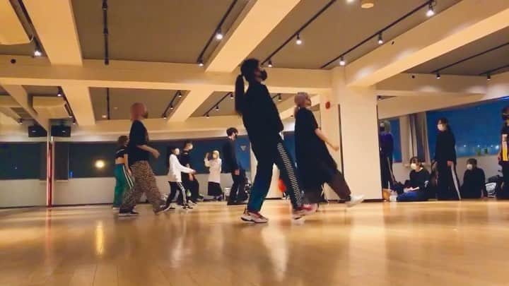 miumeのインスタグラム：「2020年踊り納めは「ヴィラン」でした😊」