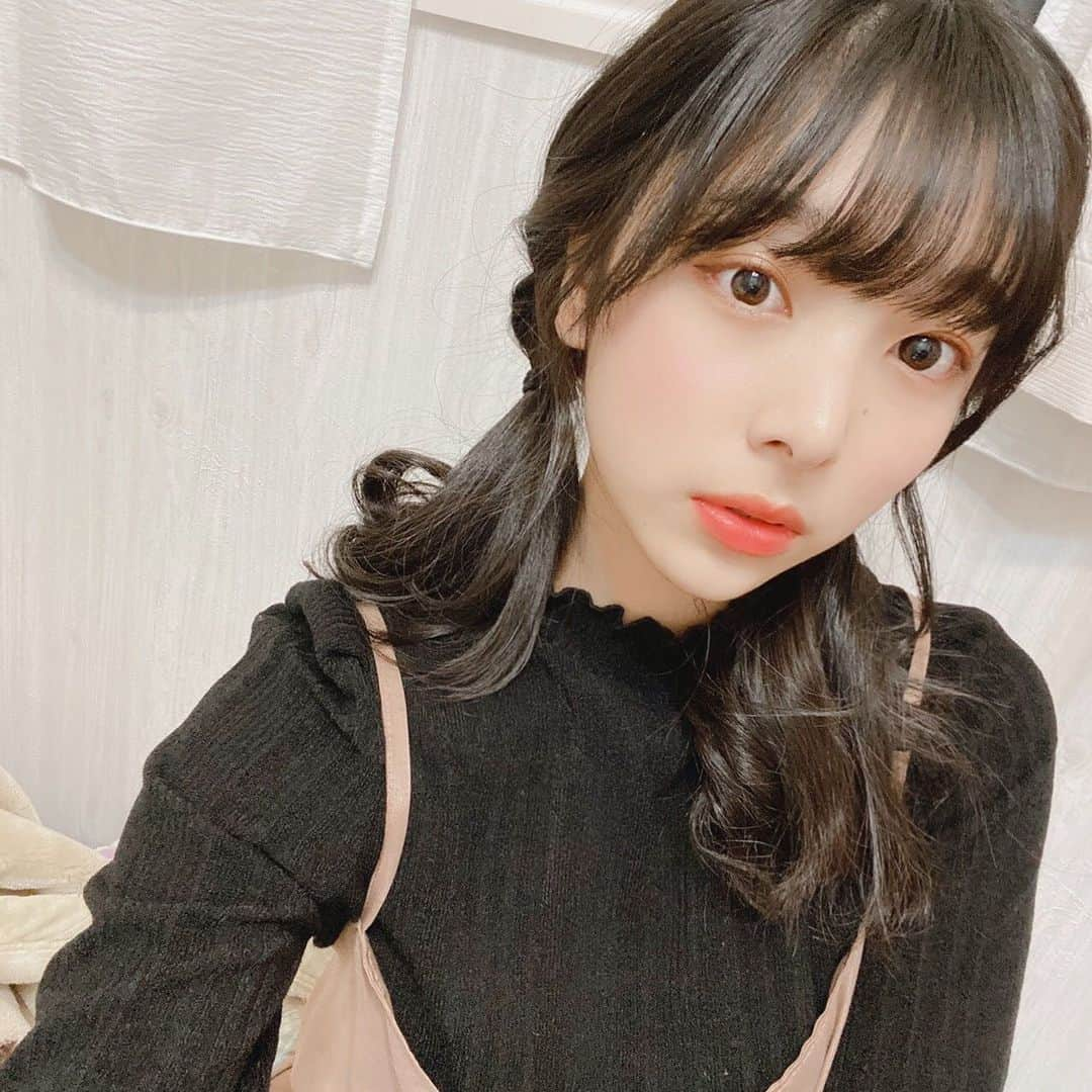 栗田桃花さんのインスタグラム写真 - (栗田桃花Instagram)「2020年ありがとうございました！ ・ コロナウィルスで色々なことが制限された1年でした。。来年は少しずつ元の生活に戻れますように！ 来年もよろしくお願いします🥰良いお年を！ ･ #大晦日 #年末年始 #年越しそば 美味しかった😋」12月31日 21時42分 - kurimomo330