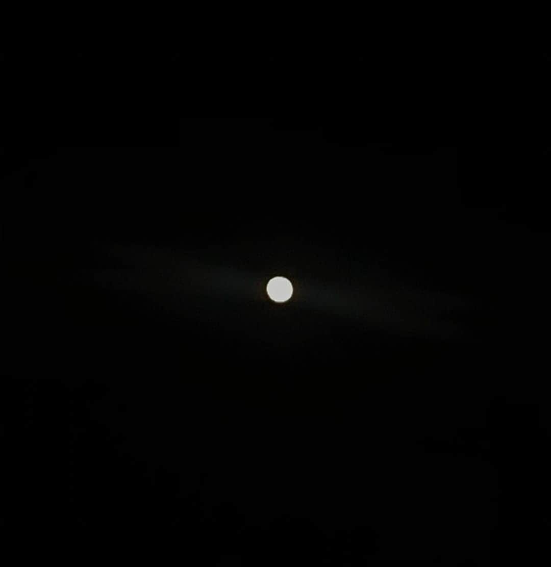 のインスタグラム：「2020.12.31 🌕」