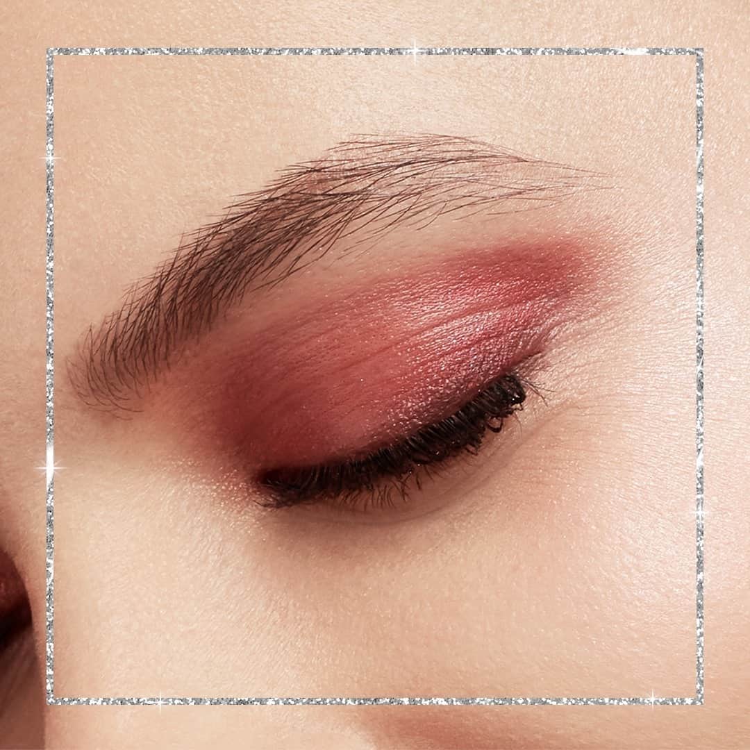 Lancôme Officialさんのインスタグラム写真 - (Lancôme OfficialInstagram)「With Lancôme’s Holiday palette in Limited Edition, recreate this copper-berry eye look and watch heads turn. #Lancome #LancomeHolidays」12月31日 21時58分 - lancomeofficial
