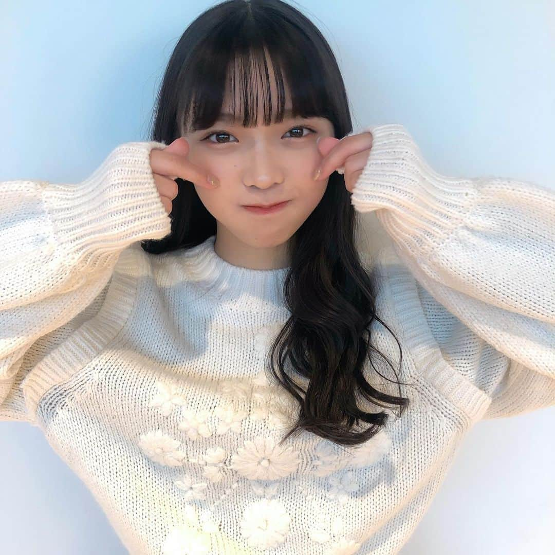 籾山ひめりさんのインスタグラム写真 - (籾山ひめりInstagram)「今年も一年ありがとうございました✨ 良いお年を〜！！ ・ ・ ・ #良いお年を  #ラストアイドル  #今年も #ひめりの私服はこれだ  #をみてくれて #ありがとう😭」12月31日 22時09分 - momichan_hime