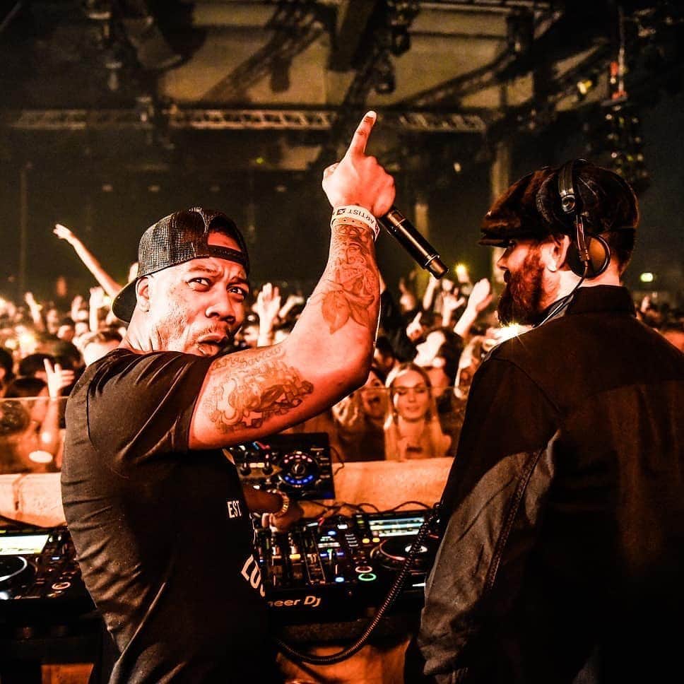 ルディメンタルのインスタグラム：「Good memories from our closing set at @whp_mcr’s New Year's Eve party last year! Who was there? #NYE  📸 @dsargent.photo」