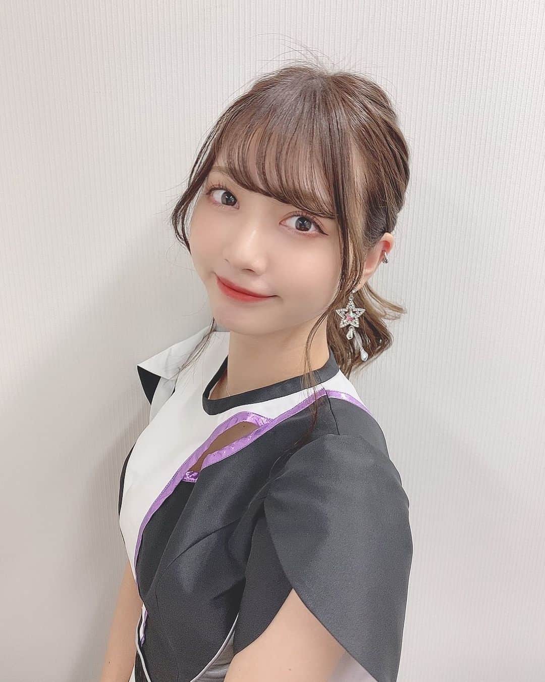 山口はのんのインスタグラム：「2020年たくさんお世話になりました！ ありがとうございました！ すごく大変な1年で、まだまだ不安は続きますが、来年はもっと素敵な年になるように応援してくれているファンの皆さんに楽しんでもらえる年にしたいと思います！ 残りわずかですが素敵な年末過ごしてください💓」