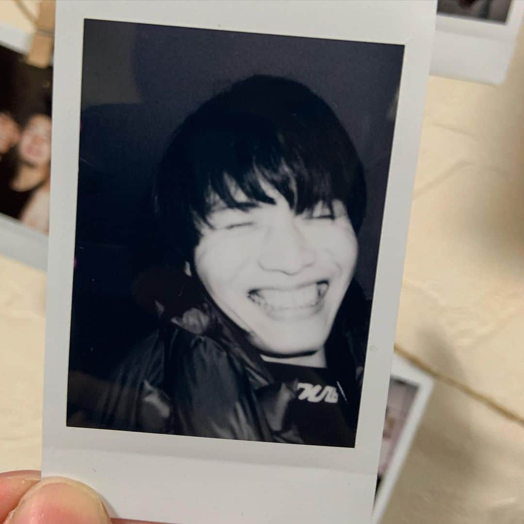 今西龍君のインスタグラム：「2020年ありがとうございました！ 2021年、笑顔で溢れますように。  Best wishes to all, for 2021🤞  龍君」