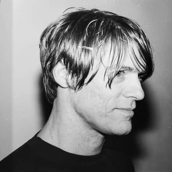 ブライアン・アダムスのインスタグラム：「Happy new year everyone, let’s hope it’s a good one. Here’s a photo around the time of the Slane Castle show. X #」
