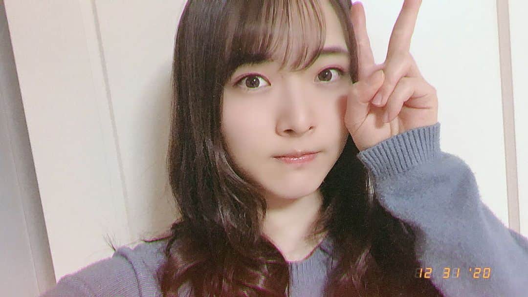 大森美優のインスタグラム：「2020年、ありがとうございました😌 来年もよろしくお願いします🍊 #2021  #よろしくお願いします  #akb48」
