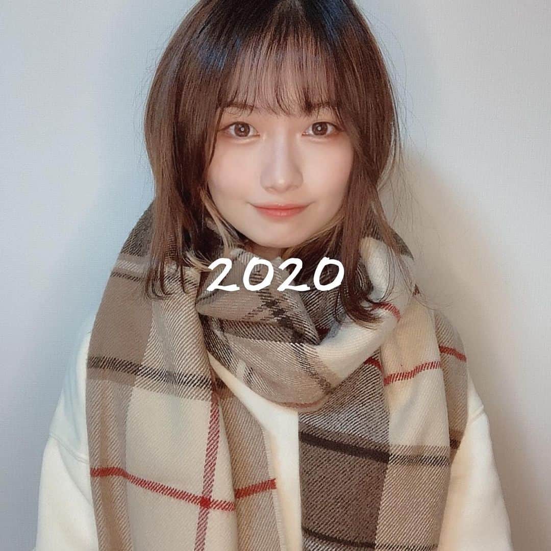 のインスタグラム：「🪐 2020年1年間 関わってくれたすべての皆さん ありがとうございました！     困難が多い中でも、 新たな出会いに恵まれた 1年だったなと感じます。  2020年振り返りながら またここに追記するので待っててくれたら嬉しいです𖠚       #2020  #best2020  #良いお年を」