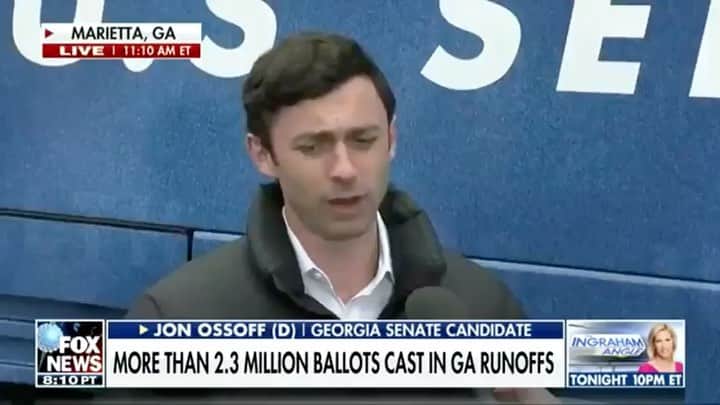 クラーク・グレッグのインスタグラム：「Repost @amyschumer FOX News walked up rolling live, and @jonossoff appreciated the free air time!   Also, Kelly Loeffler campaigned with a klansman.」