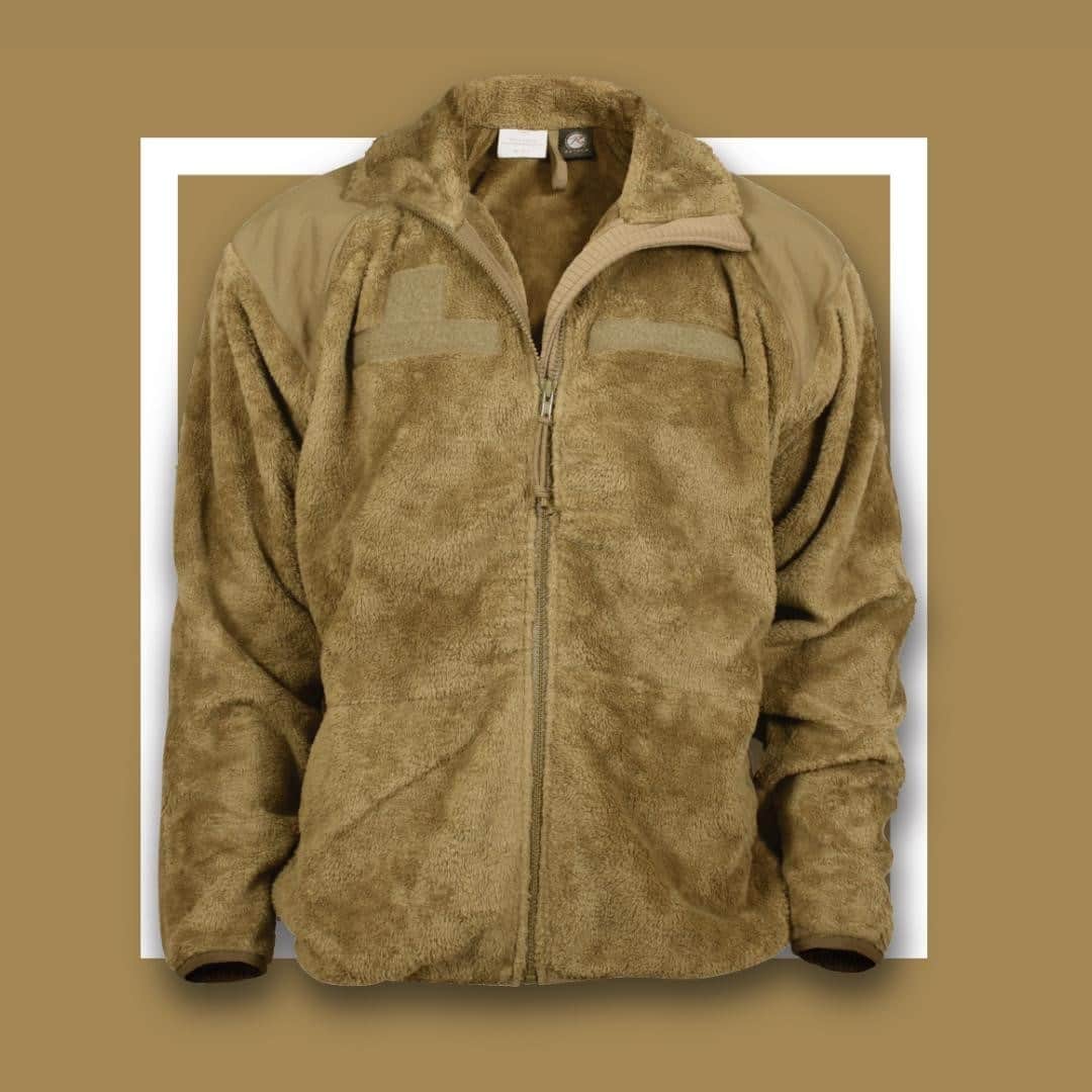 ロスコのインスタグラム：「Constructed of super soft & warm polar fleece fabric - the Generation III Level 3 ECWCS Fleece Jacket. Used by the #USMilitary」