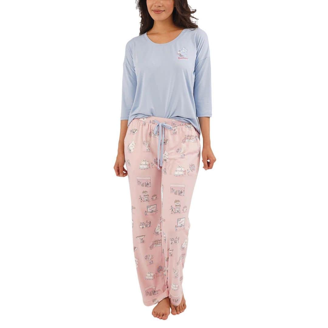 Costcoさんのインスタグラム写真 - (CostcoInstagram)「These pastel Costco-print pajamas are covered in your favorite finds – from our giant bear to peanut butter pretzels. Save $7 off through 1/1/21 at Costco.com ❤️  Search: Munki Munki Ladies’ 3-piece Costco Print PJ Set」1月1日 9時02分 - costco