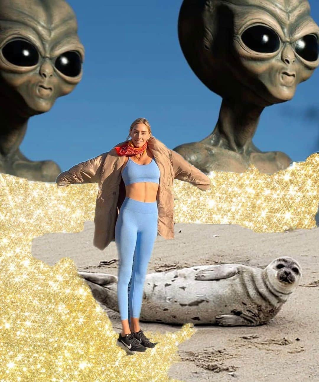 キャロライン・クラークのインスタグラム：「2👽2🗿 Goodbye!! 🖖🏼 (edit by the talented @bbbbia_rose)」