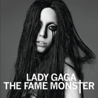 中村松江さんのインスタグラム写真 - (中村松江Instagram)「2021年、新年最初の今日の一曲はド派手にいきます🎶 Lady Gaga featuring Beyoncéで『Telephone』です✨ レディー・ガガのアルバム「The Fame Monster」に収録。 2010年にリリースのレディー・ガガとビヨンセによる最強の一曲です✨ 楽曲も素晴らしいですが、このスター二人の顔合わせはやはり凄いですね😲 MVは圧が強すぎます😄 (№483) #歌舞伎 #中村松江 #ladygaga #beyoncé #telephone #thefamemonster」1月1日 9時30分 - matsue_nakamuraofficial