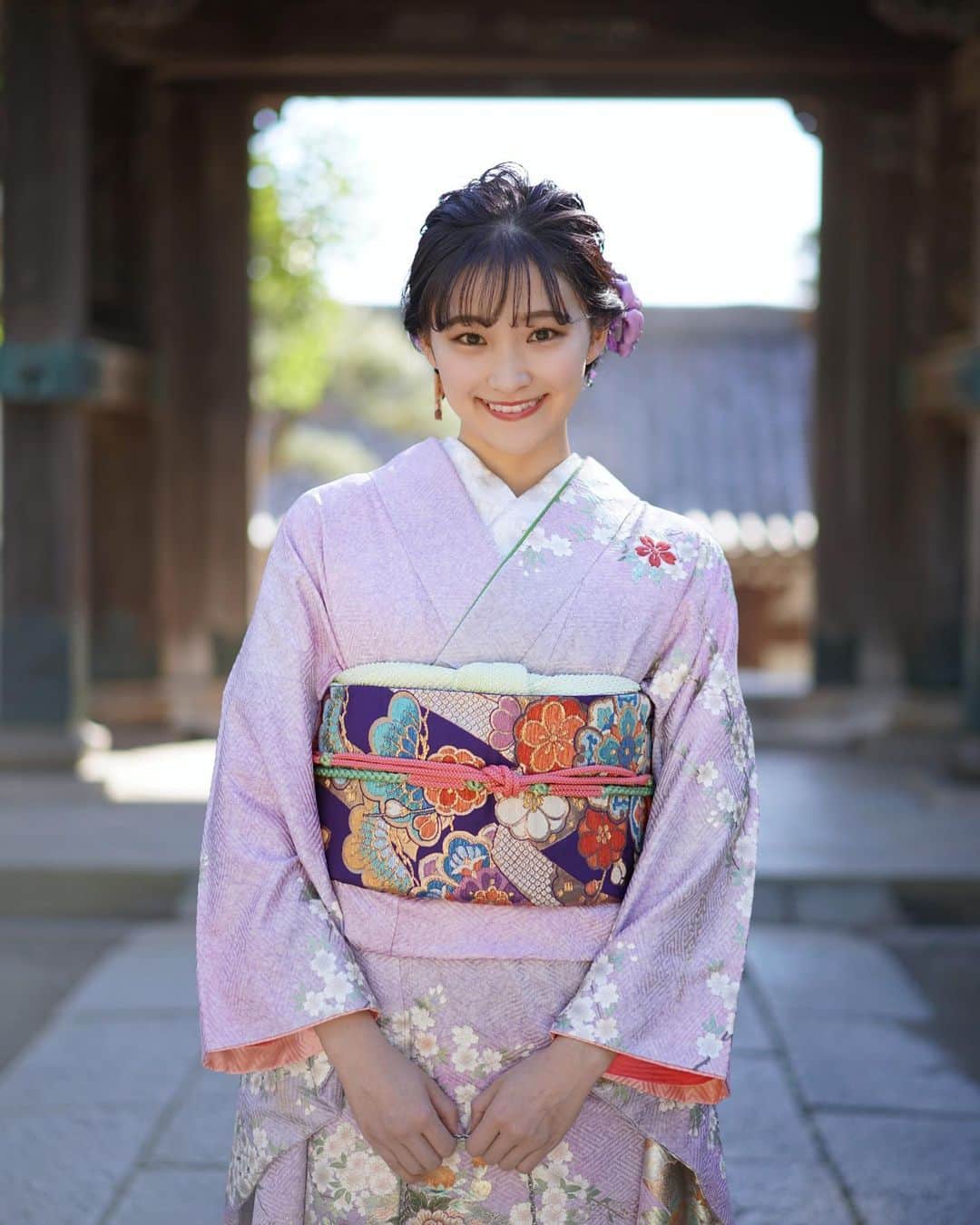 加藤早和子のインスタグラム：「❤︎ あけましておめでとうございます🎍  2021年も宜しくお願いします！！ 皆様にとっても素敵な1年となりますように☺️  . . #2021年 #新年 #あけましておめでとうございます #振袖 #振袖女子 #ミス日本 #ミス日本コンテスト #ファイナリスト #ミス日本2021 #2021ミス日本ファイナリスト #ミスコン #記者会見 #青山学院大学 #女子大生 #いいね返し #missjapan #misscon #instalike」