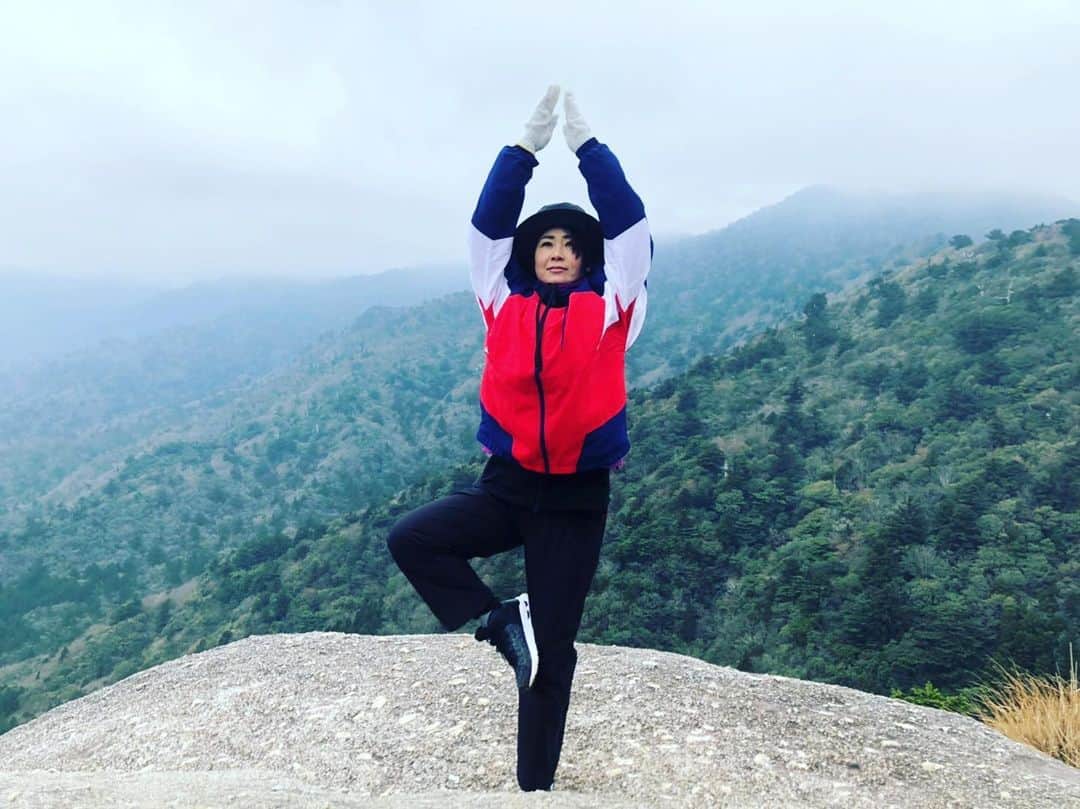 古閑美保のインスタグラム：「あけましておめでとうございます。 本年もどうぞ宜しくお願い致します。」
