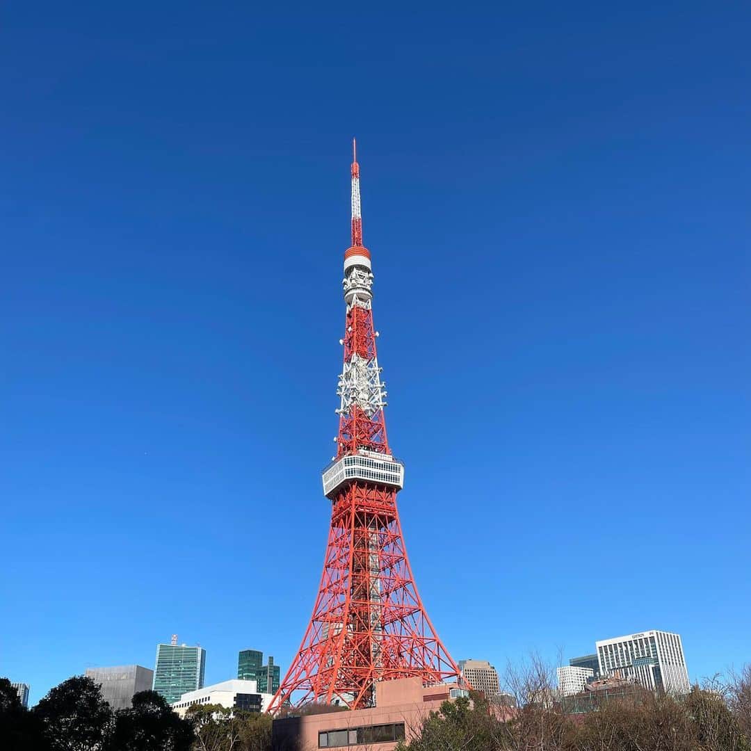 のインスタグラム：「あけましておめでとうございます。 2021年も御贔屓によろしくお願い申し上げます。」