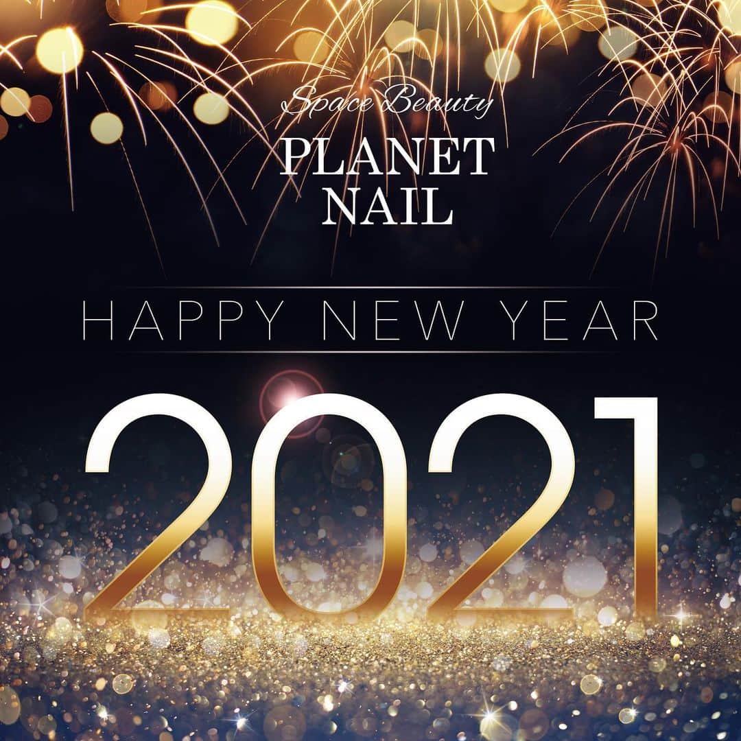 【PLANET NAIL（プラネット ネイル）】公式さんのインスタグラム写真 - (【PLANET NAIL（プラネット ネイル）】公式Instagram)「✨HAPPY NEW YEAR 2021✨ 2020年は#PLANETNAIL をご愛用いただきまして誠にありがとうございました🙇‍♀️❤️ 2021年も皆さまに喜んでいただける商品をお届けいたします💅  皆さまにとって幸多き一年になりますようにお祈り申し上げます💓  2021年もどうぞよろしくお願いいたします🌅  PLANET NAIL  #planet_jp #プラネットネイル #ラメネイル #ポリッシュ#セルフネイル #selfnail #フットネイル #フォロー #リポスト  #ポリッシュネイル #プチプラコスメ #followｍe #お正月 #謹賀新年 #2021年 #ネイル好きな人と繋がりたい  #ネイル部 #happynewyear」1月1日 10時01分 - planet.jp