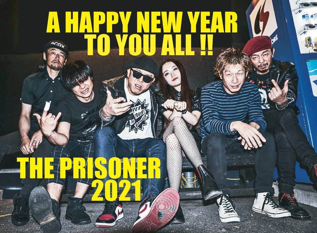 THE PRISONERさんのインスタグラム写真 - (THE PRISONERInstagram)「明けましておめでとうございます。  今年もTHE PRISONERを宜しくお願い致します。こんな時代ですが絶望に音楽で立ち向かってゆく所存でございます。皆様の2021年が輝きますよう心から願っております。  #theprisoner #2021」1月1日 10時06分 - theprisoner_