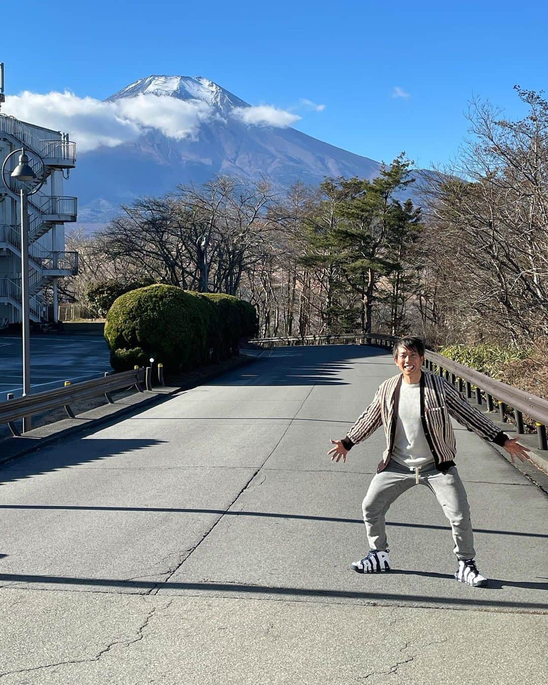 しみけんのグルメインスタ