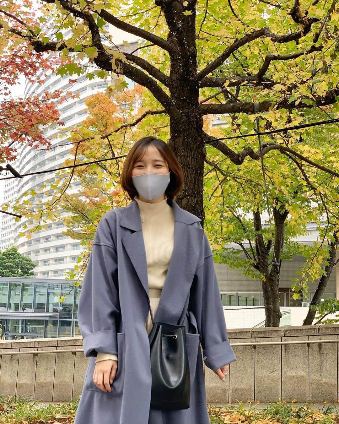 宮本侑芽のインスタグラム：「.  特番、見てくださった方 ありがとうございました！ ひぇ〜たのぴよでしたああああ！ また今度振り返りしたいですねっ。 今度みんなと撮った写真あげるね！！！  2020年、たくさんの作品や キャラクターたちに会えて 本当に幸せな一年でした。  私的には大満足とまでは行かなくとも 満足のできた年でした。 2021年、たくさん頑張らなければ いけない年な気がしますので もっともっと頑張りたいと思います！  何よりも今年はまあ、特に！ 健康でよかったです。 健康第一を考えさせられ、 仕事ができることの幸せ、 あたりまえや普通の幸せを感じられました。  でもそれも皆さんがいない限り 本当のしあわせ、だとおもえないと思います。  まだまだ宮本頑張ります！ だから皆さんも、ずっとずっと 健康でゆるっと生きていこうねっ！  みーんなで幸せになりましょっ！！！  2020年もありがとうございました。 それでは、2021年も！ よろしくお願いしまっす！！！  とりあえず！ おやすみなさいっ！🌟」