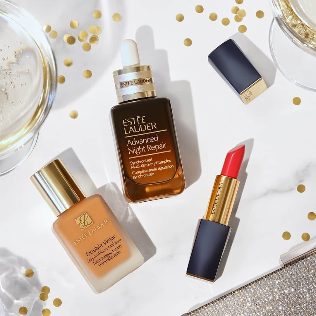 エスティローダーのインスタグラム：「Happy New Year, #EsteeBeauties!✨ Cheers to a bright, beautiful year ahead! ✨」