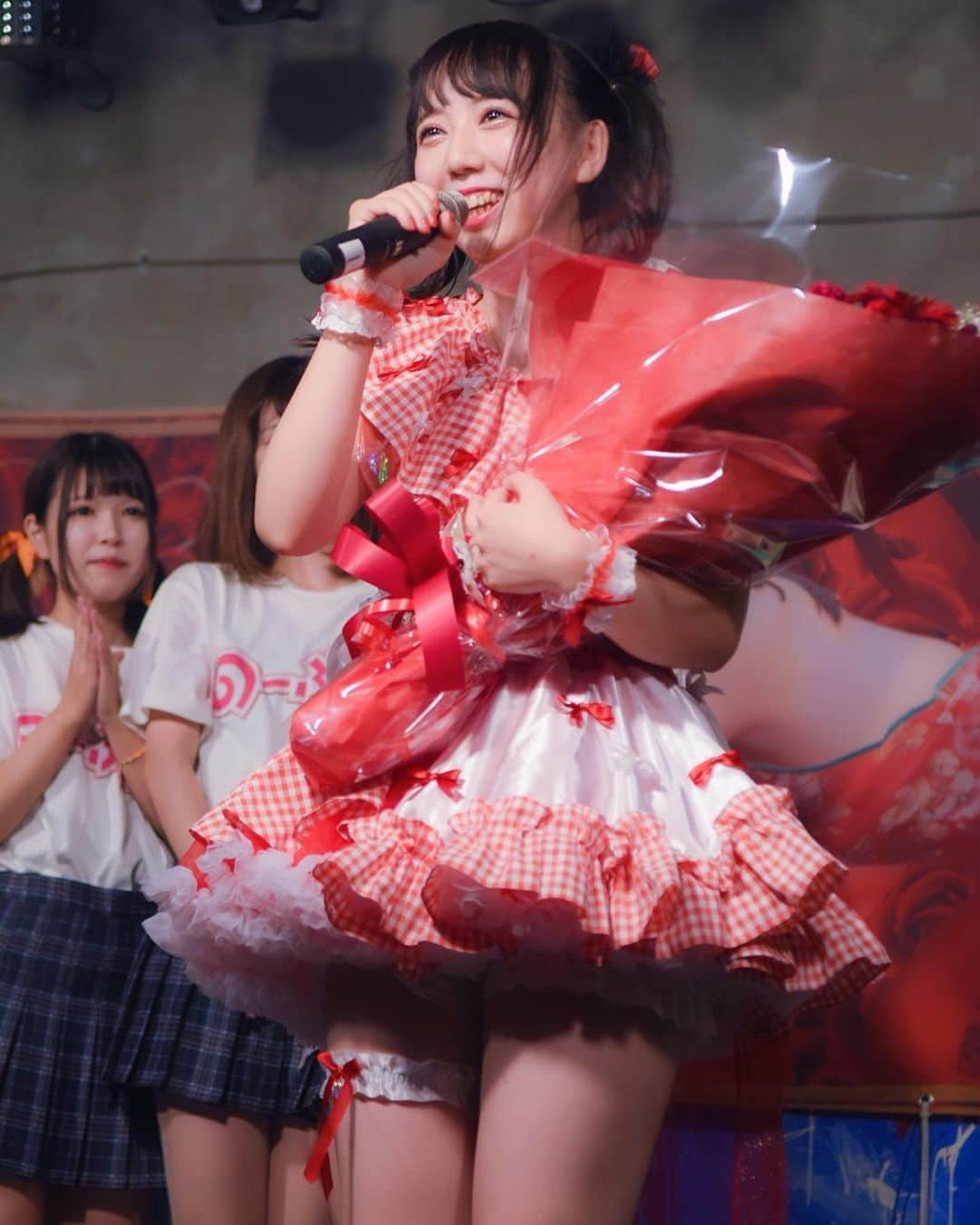 瀬戸栞のインスタグラム：「あけましておめでとうございます！ 2020年もたくさんの応援ありがとうございました！ 2021年も今の自分に勝って勝ち続けていけるようなそんな飛躍できる年になるよう頑張ります！ 今年もよろしくお願いします！ #idol #アイドル #photo #portrait #gravure #グラビア #撮影会 #撮影会モデル #地下アイドル #followｍe #instagood」
