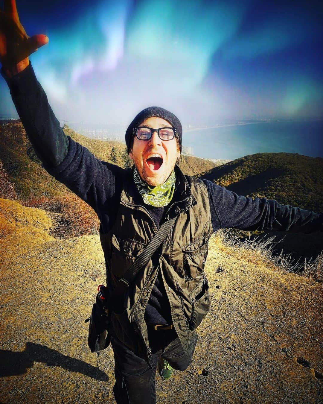 ロブ・モローのインスタグラム：「Run to the sun 2021! Happy New Year all you beautiful souls.」