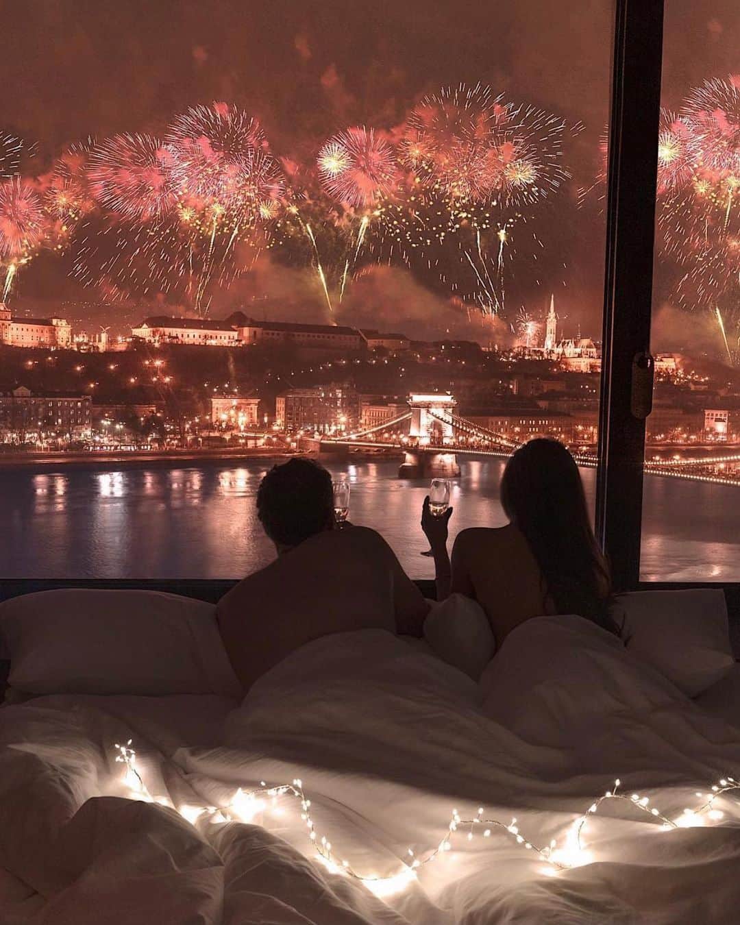 bestvacationsのインスタグラム：「Where you going New Year’s Eve? We are staying home, but Budapest looks lovely! By @njwhite #BestVacations . . . . #TravelAwesome #travel #travelcommunity #travelblog #travelblogger #travelphotography #nature #adventure #earth #vacation #vacations #paradise #honeymoon #wedding #destinationwedding #engagement #engaged #anniversary #naturephotography #landscapephotography #budapest #hungary #dronephotography #newyear #europe #earthpix #newyearseve #amazing」