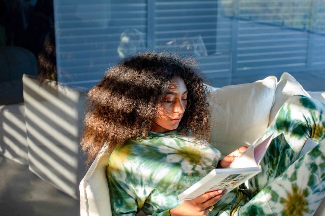 ヤング・ファビュラス&ブロークのインスタグラム：「YFB AT HOME  Our signature sweater sets are back! In all new tie-dye washes ✨ These highly sought after sets have been well known for keeping you cozy while still looking super cute. Available on our website now! #yfbclothing #youngfabulousandbroke #resortcollection #newarrivals」