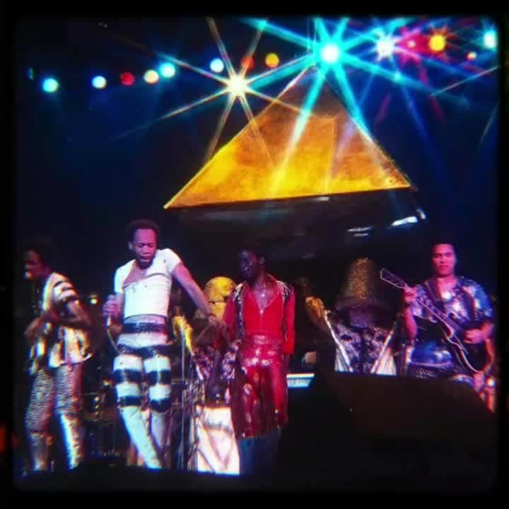 アース・ウィンド・アンド・ファイアーのインスタグラム：「#TBT Performing one of our most acclaimed songs 'Jupiter' in 1979.⠀ 📡Ferry Maatt's Soulshow」