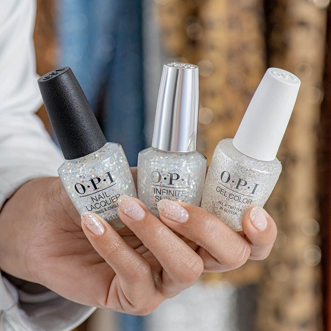 OPIさんのインスタグラム写真 - (OPIInstagram)「Transform your world into a winter wonderland one nail at a time with this iridescent glitter nail polish shade ❄️   Shade: #AllATwitterInGlitter  #ColorIsTheAnswer #OPIObsessed #OPIShineBright #OPINailLacquer #OPIInfiniteShine #OPIGelColor #GelMani #WhiteMani #PartyNails #HolidayNails #HolidayMani #HolidayVibes #Holiday2020 #NailInspo #NYENails #TrendyNails #ModernNails #ModernMani #NYE2020」1月1日 5時30分 - opi