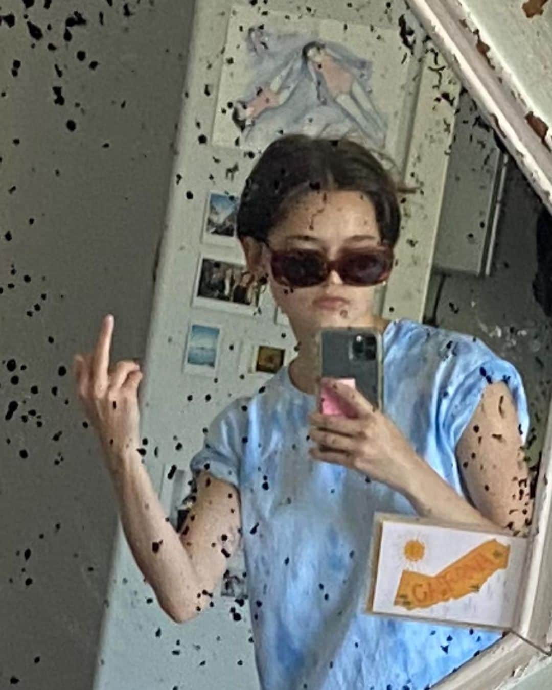 シアラ・ブラヴォのインスタグラム：「happy new year. here’s a small collection of my favorite sounds of 2020.」