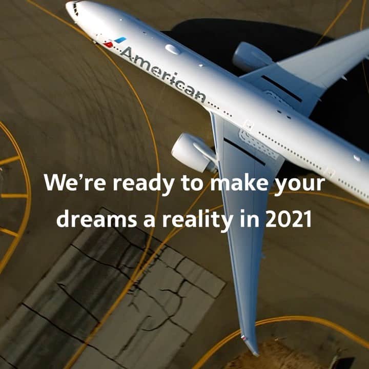 アメリカン航空のインスタグラム：「Take your travel dreams to new heights in 2021. Happy New Year!」