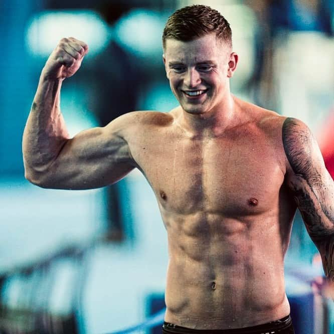 アダム・ピーティさんのインスタグラム写真 - (アダム・ピーティInstagram)「2021 locked & loaded ⚡️」1月1日 19時53分 - adam_peaty