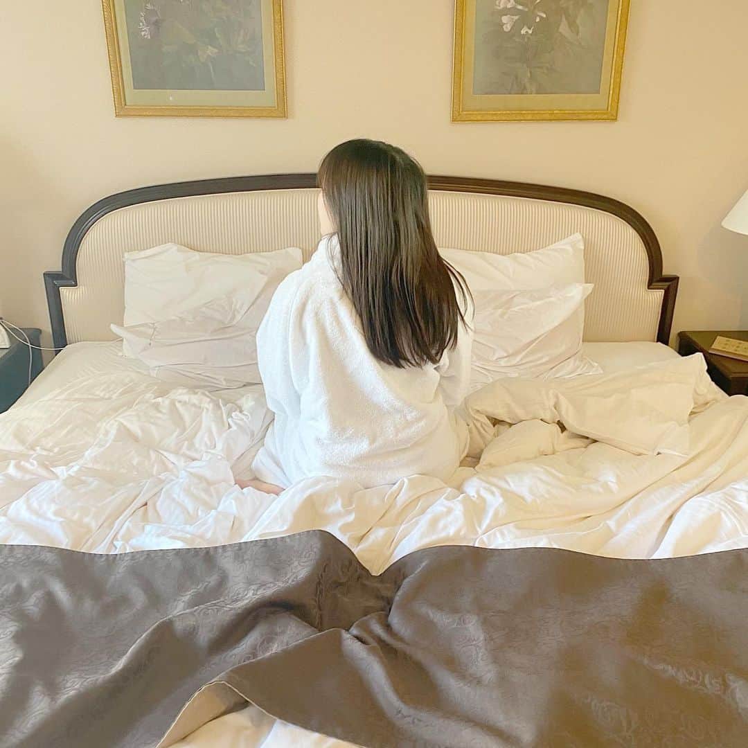 もえち。さんのインスタグラム写真 - (もえち。Instagram)「. . . Goto停止になったおかげで、逆にかわいいホテルに泊まれちゃった🤫💓 . . #第一ホテル東京」1月1日 18時36分 - yo_moti19