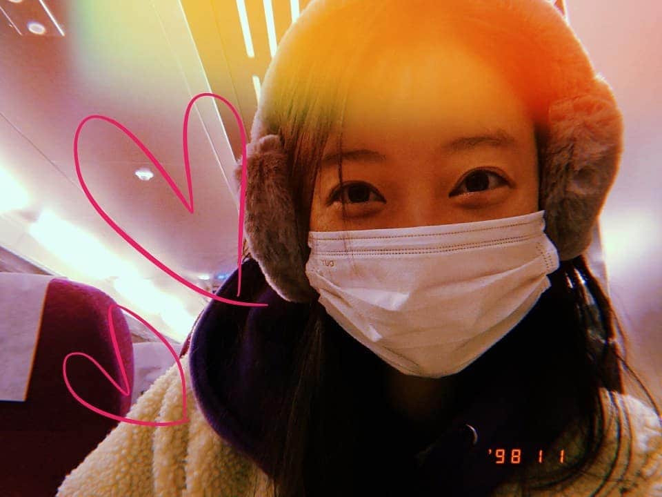 ヘリンのインスタグラム：「귀때기♡보호」