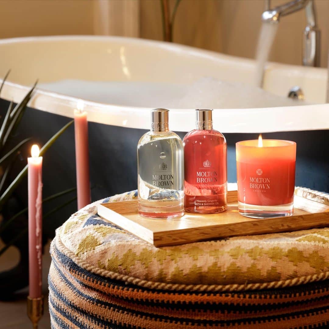 モルトンブラウンのインスタグラム：「Happy 2021! Not only are we ringing in a new year, we’re also celebrating 50 years of Molton Brown. Start it the way you mean to go on with an uplifting soak.」