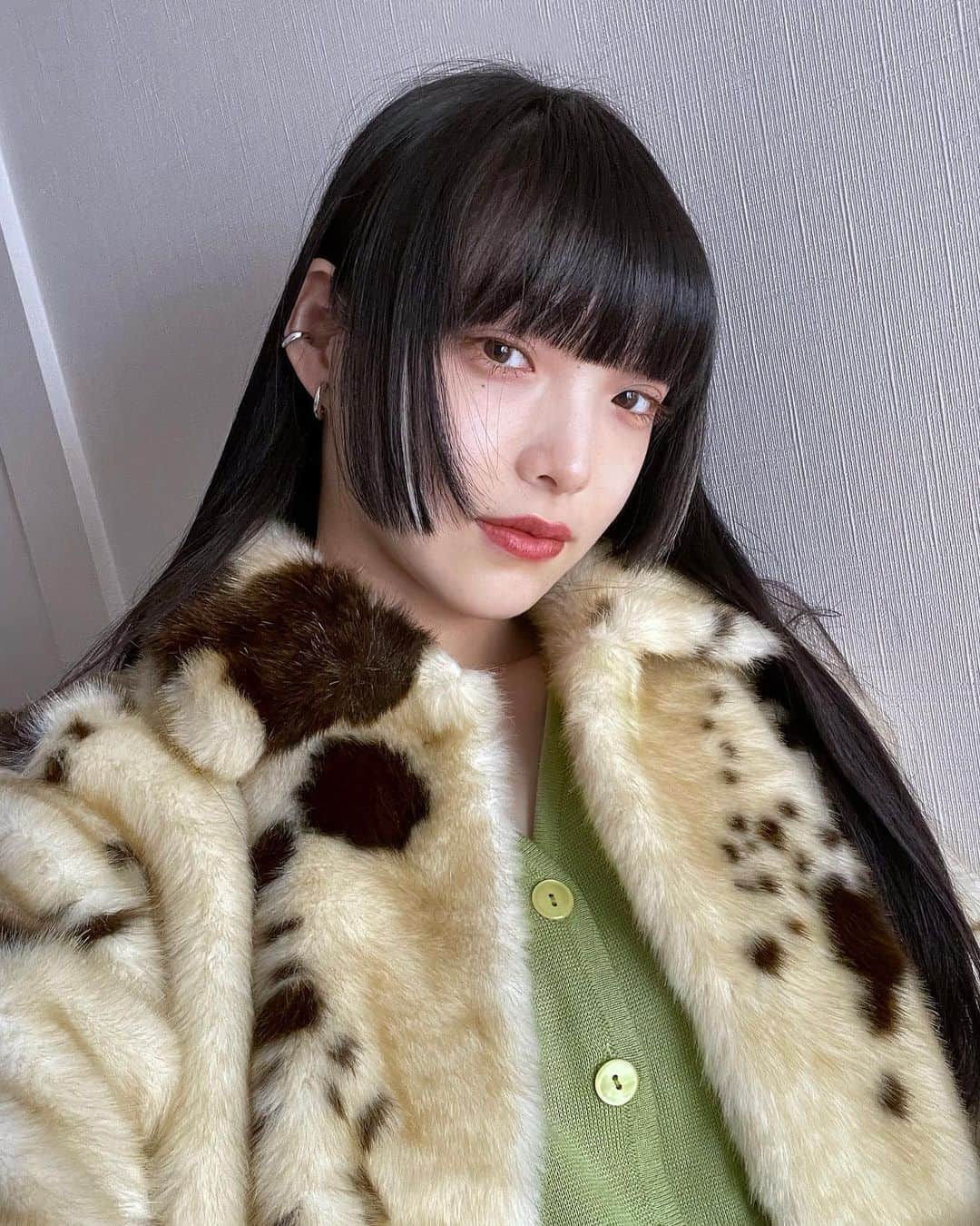 江崎ななほのインスタグラム：「丑年だから牛着た」