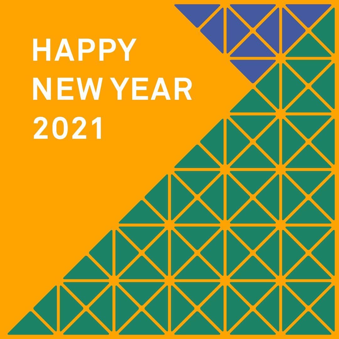のインスタグラム：「HAPPY NEW YEAR 2021」
