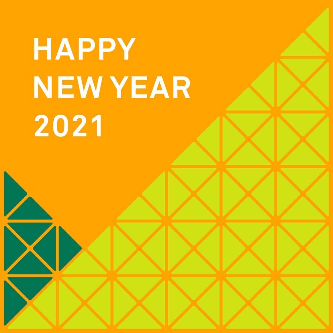 のインスタグラム：「HAPPY NEW YEAR 2021」