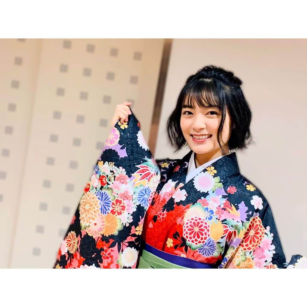 吉田美月喜さんのインスタグラム写真 - (吉田美月喜Instagram)「. HAPPY NEW YEAR🎍🌅  #皆さんにとって素敵な年になりますように🐮 #写真はシロクロの時の☺︎ #吉田美月喜」1月1日 11時27分 - mizukiyoshida_official