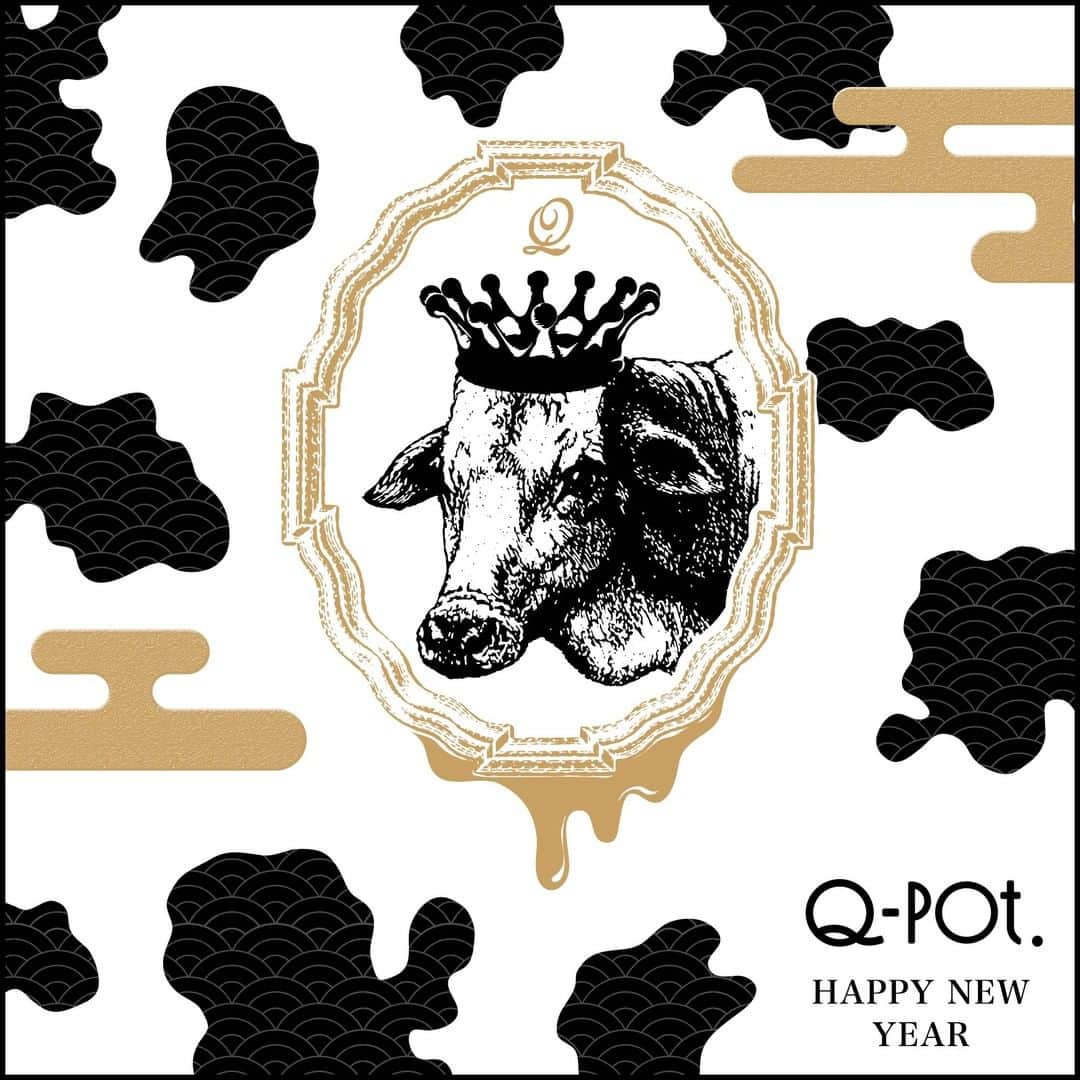 のインスタグラム：「●  🐄🌟🥛✨🌸  HAPPY NEW YEAR!  🐄🌟🥛✨🌸  May the New Year bless you with health, happiness and sweetness.  From Q-pot. Family  #qpot #qpotjapan #キューポット #newyear #cow #milk #happynewyear #holiday #holidays #happyholidays #january1st #january1st2021 #2021」