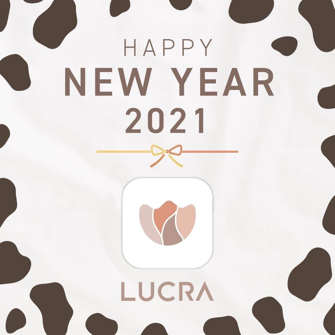 LUCRA（ルクラ）さんのインスタグラム写真 - (LUCRA（ルクラ）Instagram)「. あけましておめでとうございます✨🐄 ㅤㅤㅤㅤㅤㅤ 昨年はLUCRAをご愛用頂き、ありがとうございました。 変わらずみなさんに役に立つ情報を届けていきます。 ㅤㅤㅤㅤㅤㅤ 本年もLUCRAをどうぞ宜しくお願いいたします🎍 ㅤㅤㅤㅤㅤ ㅤㅤㅤㅤㅤㅤㅤㅤㅤㅤ #新年 #あけましておめでとうございます #今年もよろしくお願いします #lucrajp #ルクラ」1月1日 12時00分 - lucra_app