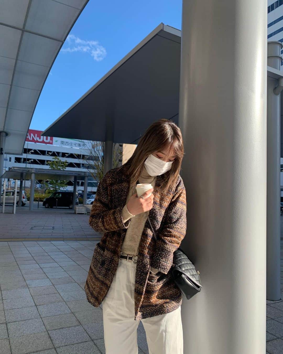 山田菜々美のインスタグラム：「. あけましておめでとうございます🎍✨ 今年も宜しくお願いします⛩ . #お正月 #u_dresser  #beep」